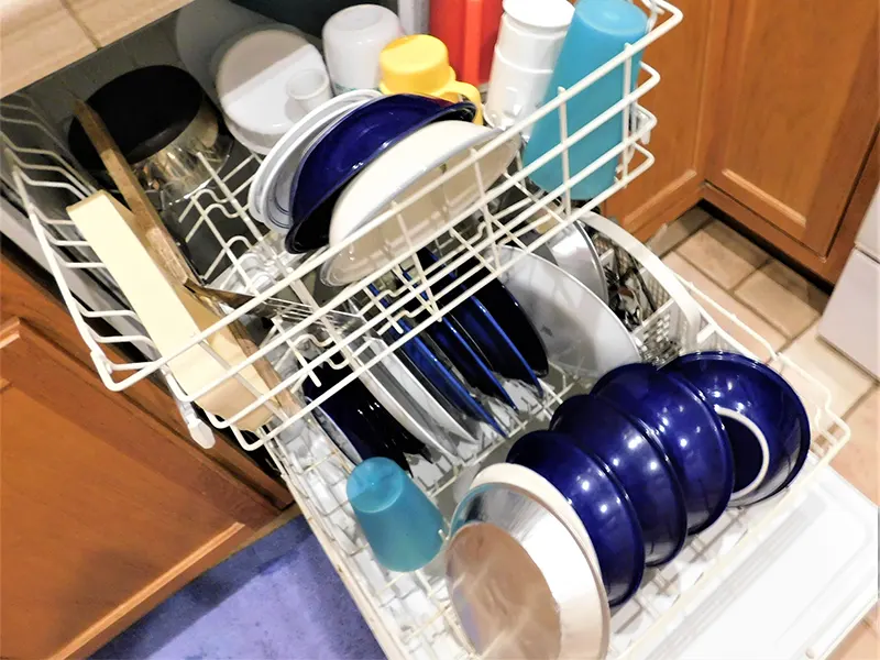 Can You Put Bleach in Your Dishwasher With Dishes
