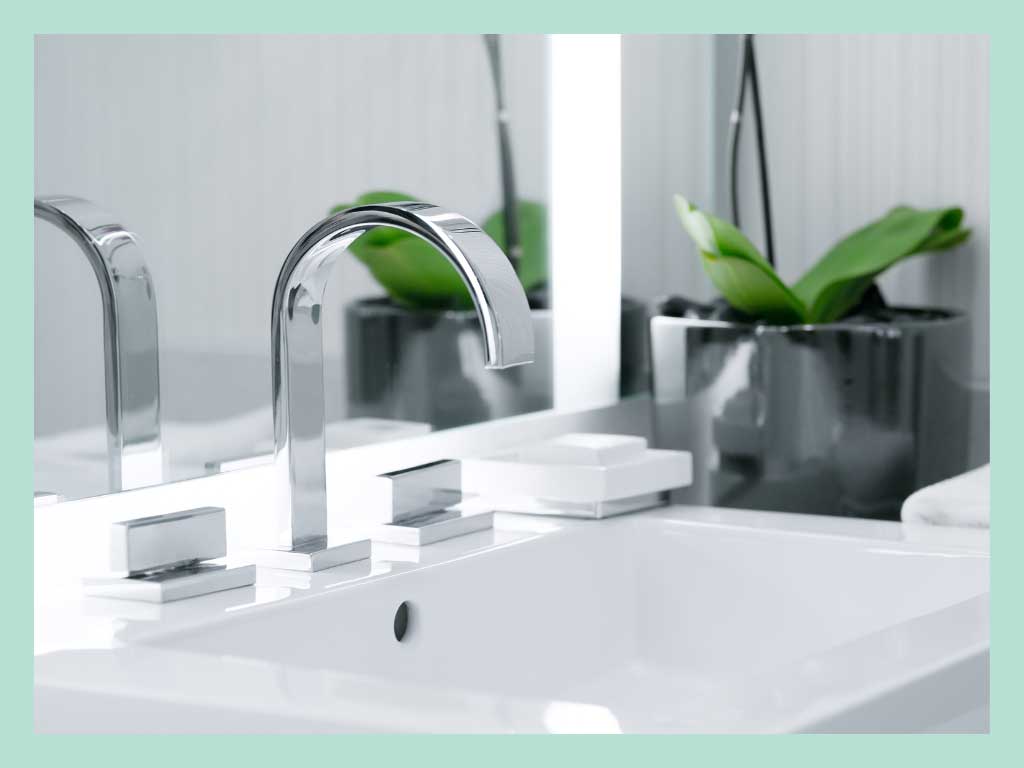Modern touchless bathroom sink faucet